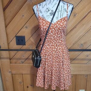 The General Good Rust Orange Floral Mini‎ Dress Strappy Back V-Neck Medium